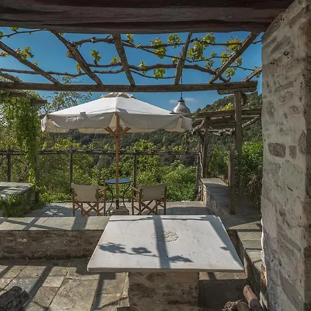 Urania Traditional Stone House Villa *