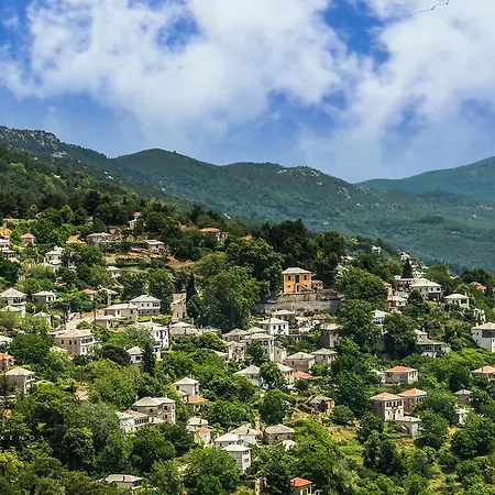 Urania Traditional Stone House * Pinakátai