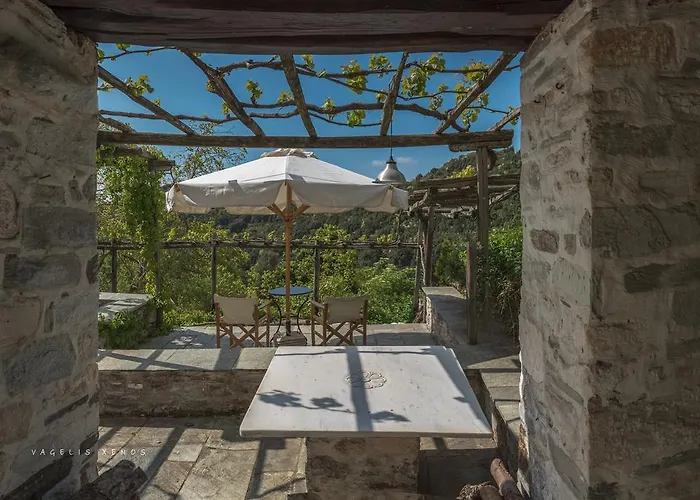 Urania Traditional Stone House Villa *